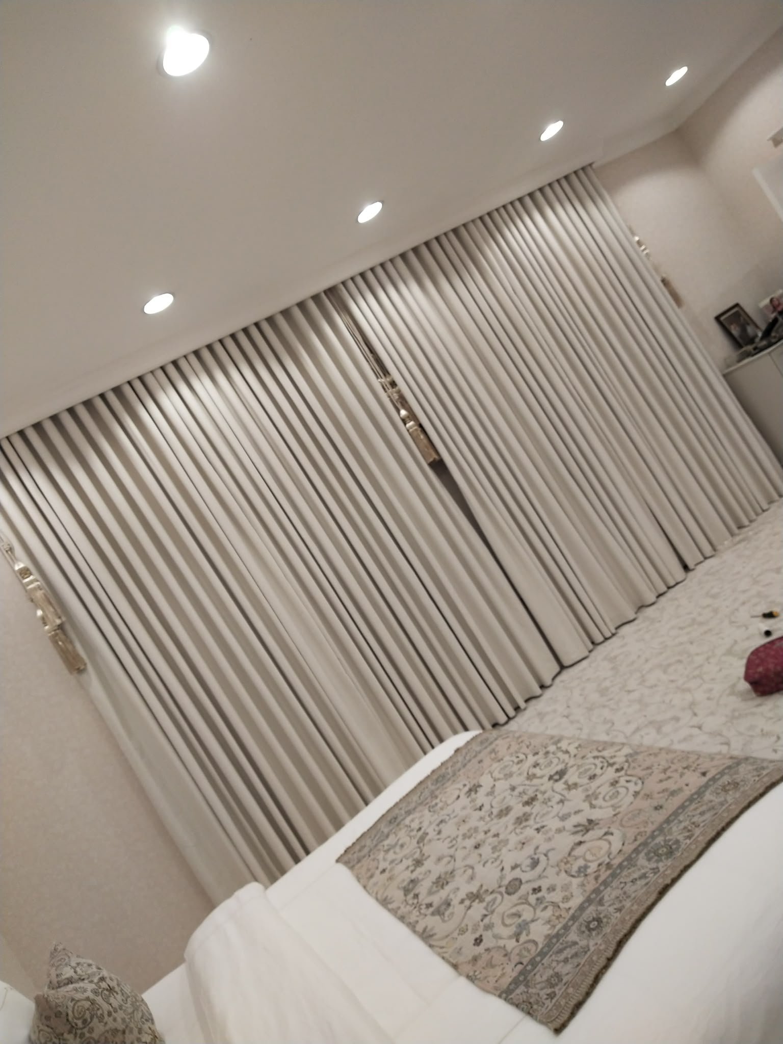 Curtains Work