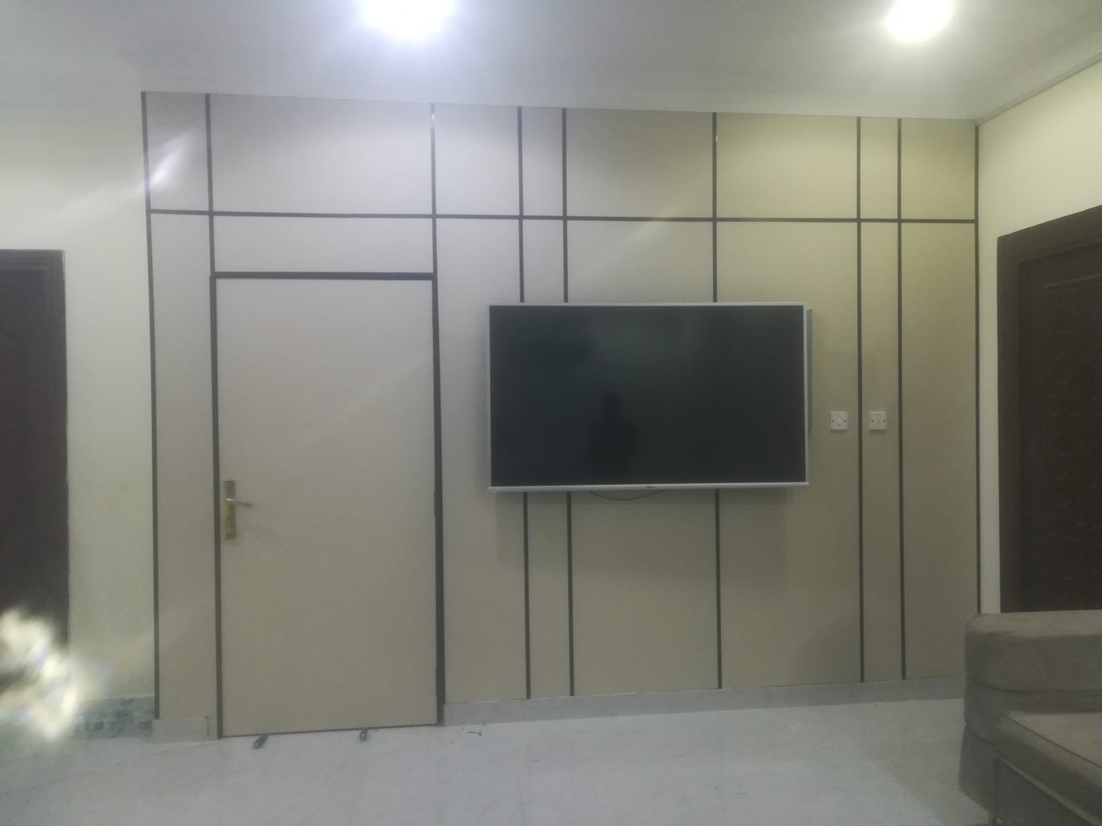 interior 28